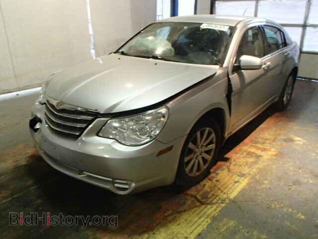 2010 CHRYSLER SEBRING - VIN: 1C3CC5FB9AN112234 - Фото 2