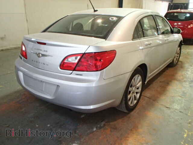 2010 CHRYSLER SEBRING - VIN: 1C3CC5FB9AN112234 - Фото 4