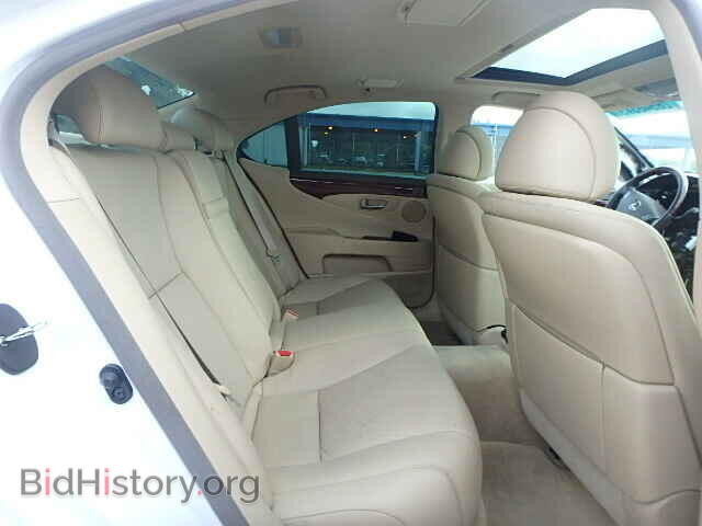 2007 LEXUS LS460 - VIN: JTHBL46FX75009707 - Photo 6