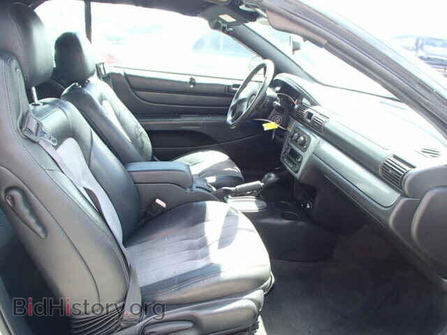 2004 CHRYSLER SEBRING - VIN: 1C3EL55RX4N267922 - Фото 5
