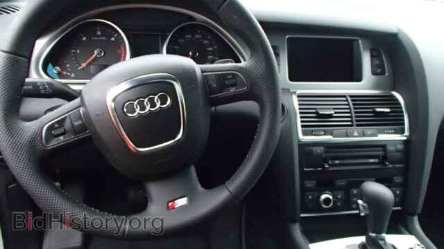 2011 AUDI Q7 - VIN: WA1WMBFE0BD002284 - Фото 7