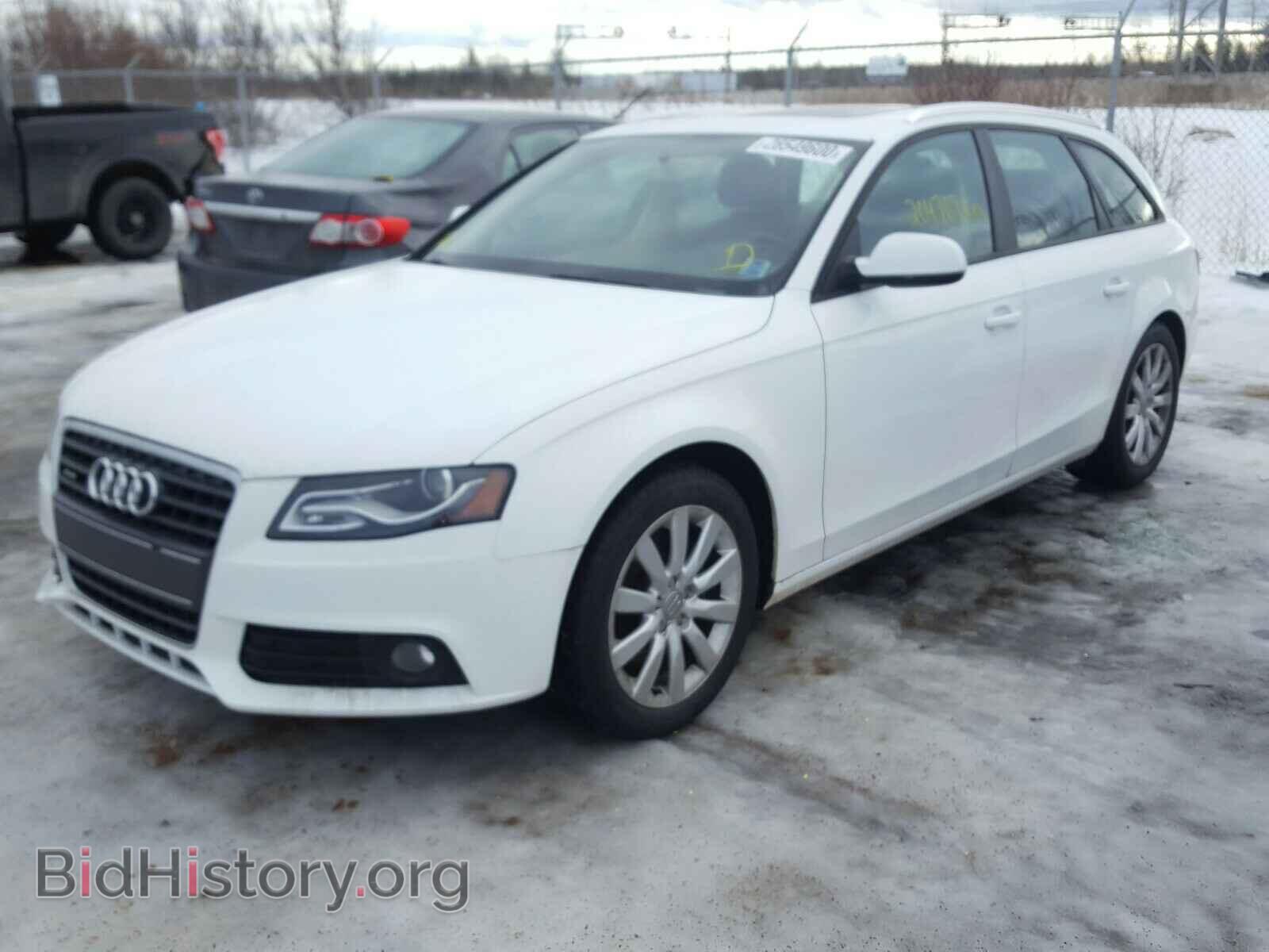 2010 AUDI A4 - VIN: WAUSFCFL6AA083811 - Photo 2