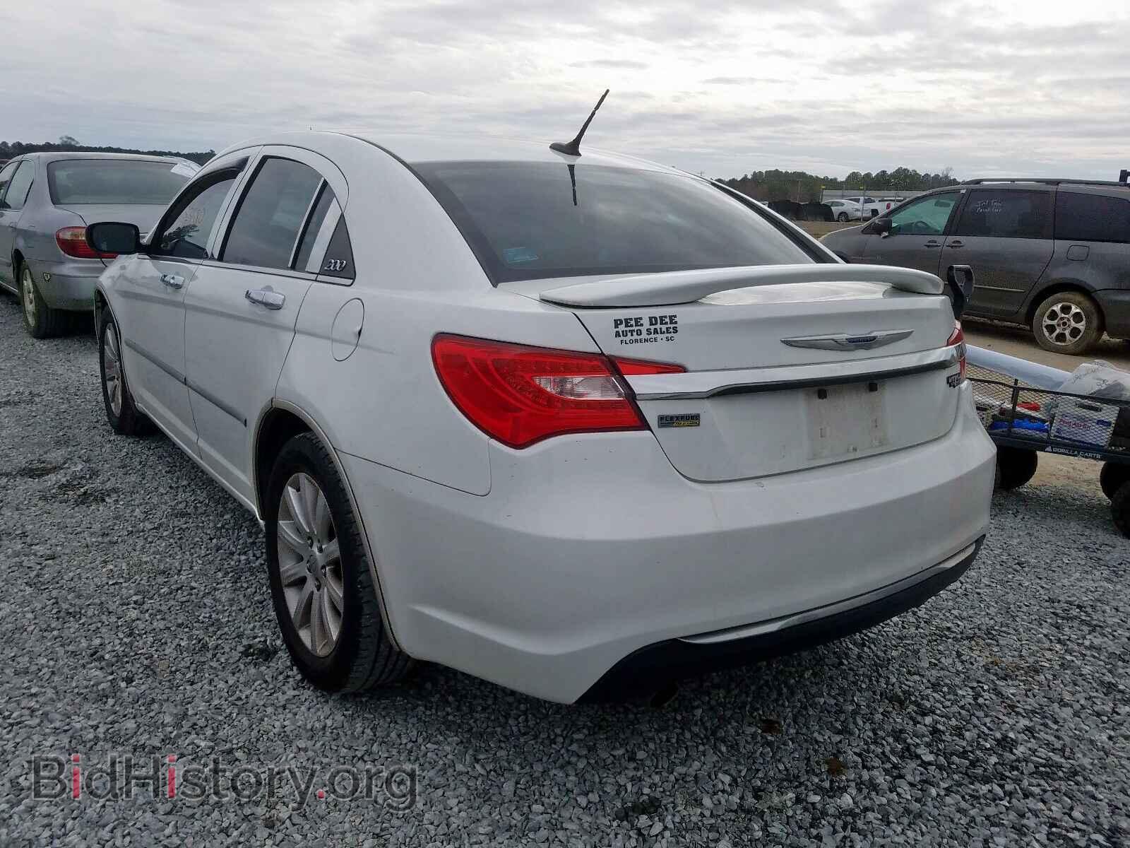 2013 CHRYSLER 200 - VIN: 1C3CCBBG1DN556390 - Фото 3
