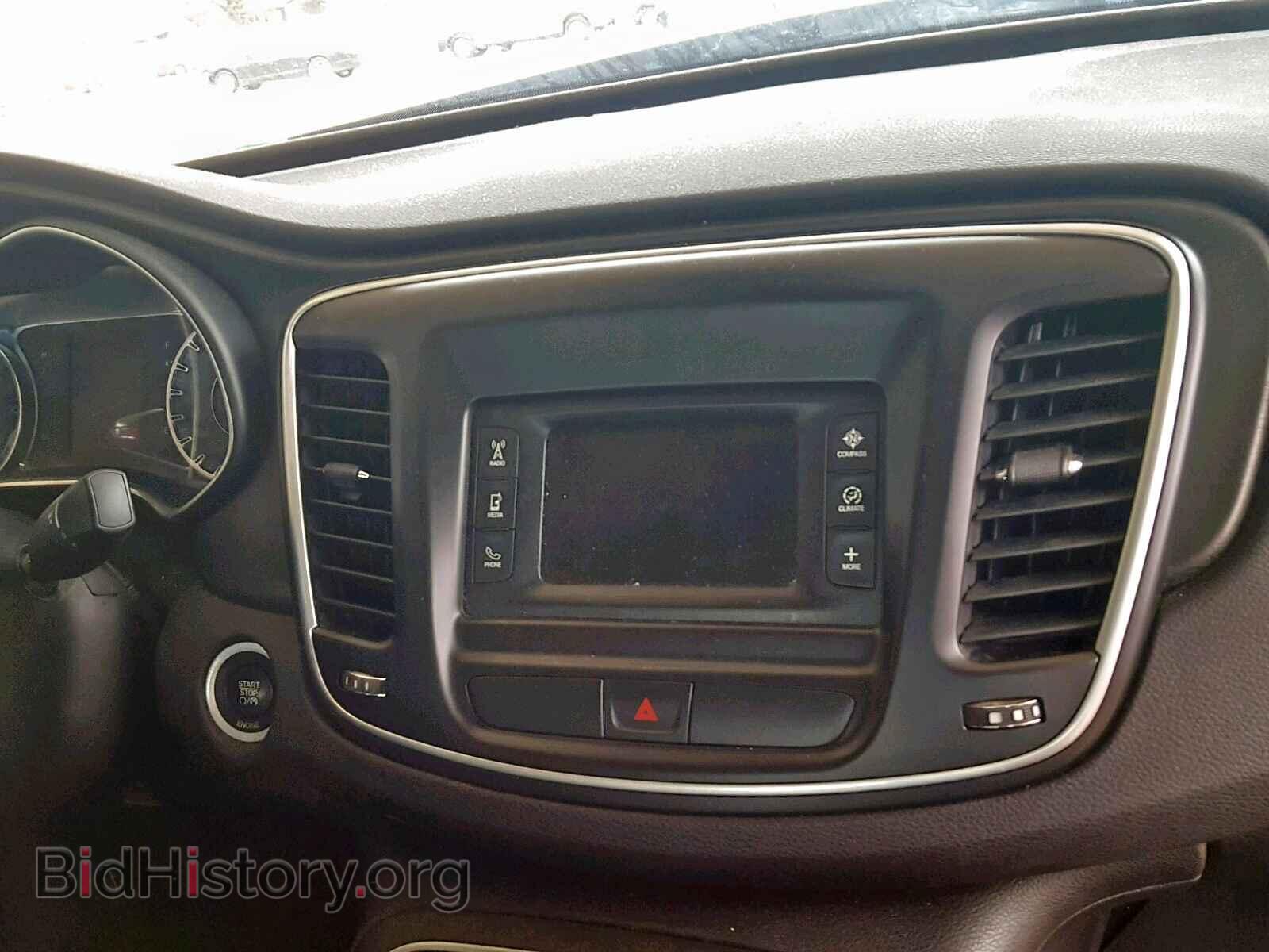 2016 CHRYSLER 200 - VIN: 1C3CCCAB4GN120181 - Photo 9