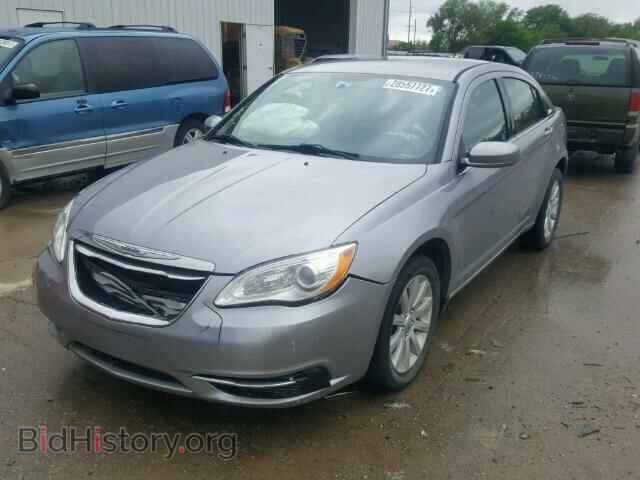 2013 CHRYSLER 200 - VIN: 1C3CCBBB3DN513139 - Фото 2