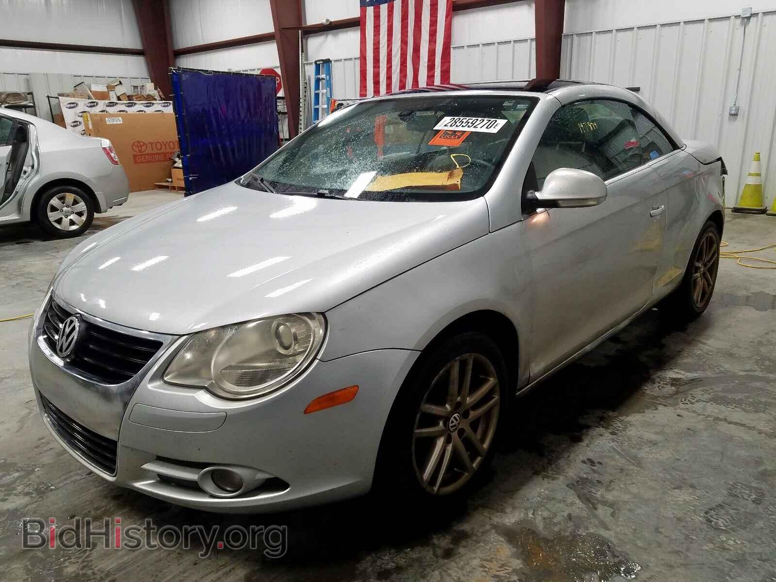 2008 VOLKSWAGEN EOS - VIN: WVWFA71F18V043523 - Фото 2