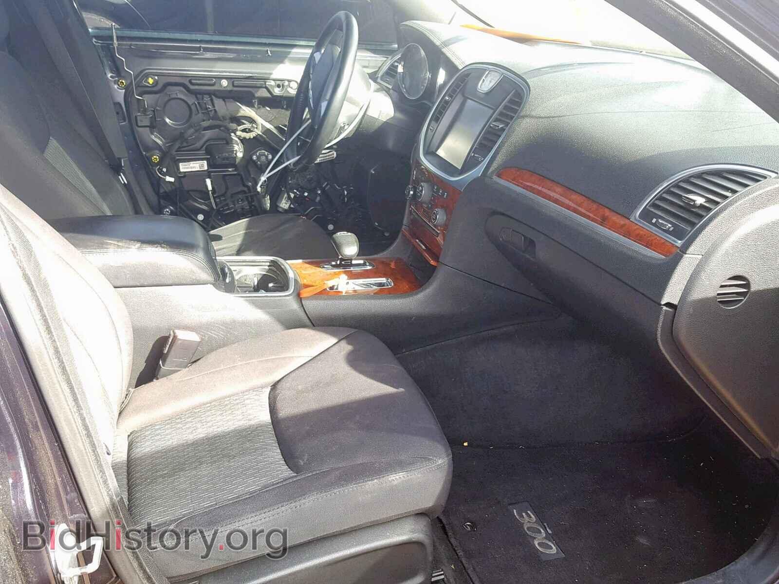 2012 CHRYSLER 300 - VIN: 2C3CCAAG1CH311172 - Фото 5