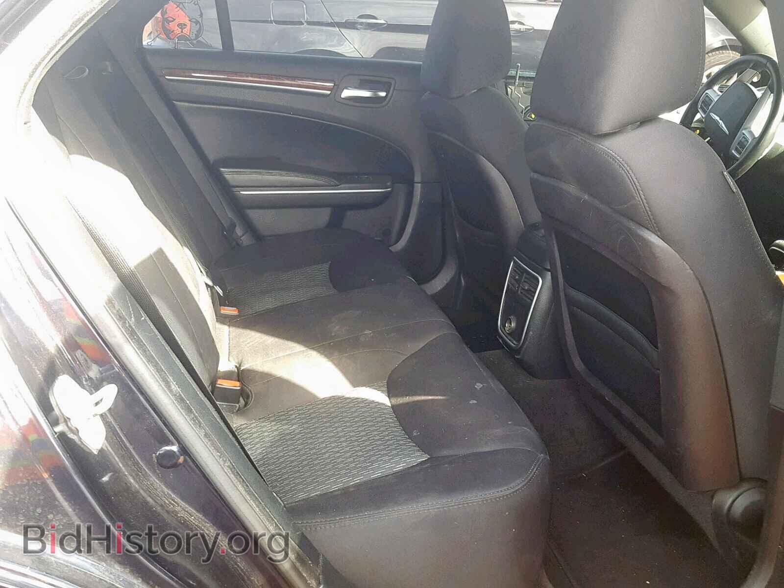 2012 CHRYSLER 300 - VIN: 2C3CCAAG1CH311172 - Фото 6