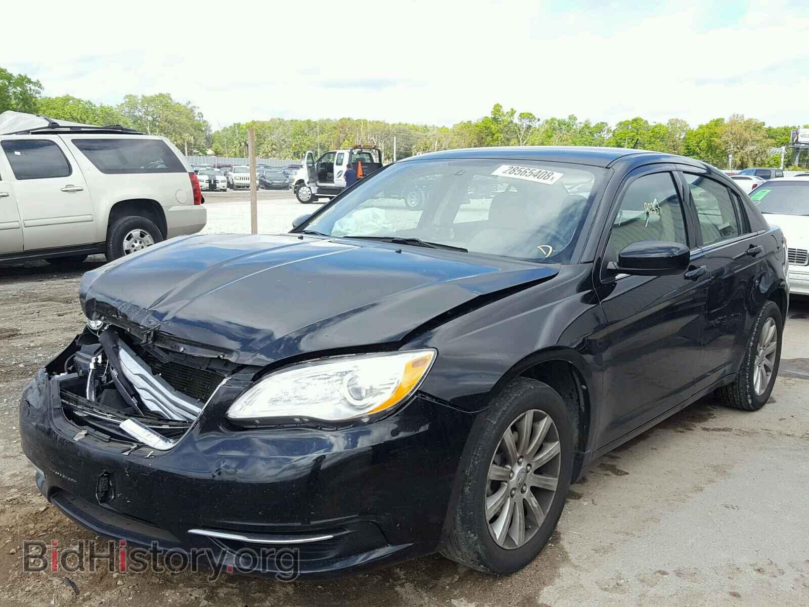 2013 CHRYSLER 200 - VIN: 1C3CCBBB9DN571286 - Фото 2