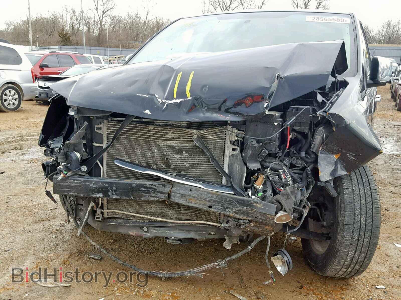 2011 CHRYSLER TOWN & COU - VIN: 2A4RR8DG2BR676603 - Photo 9