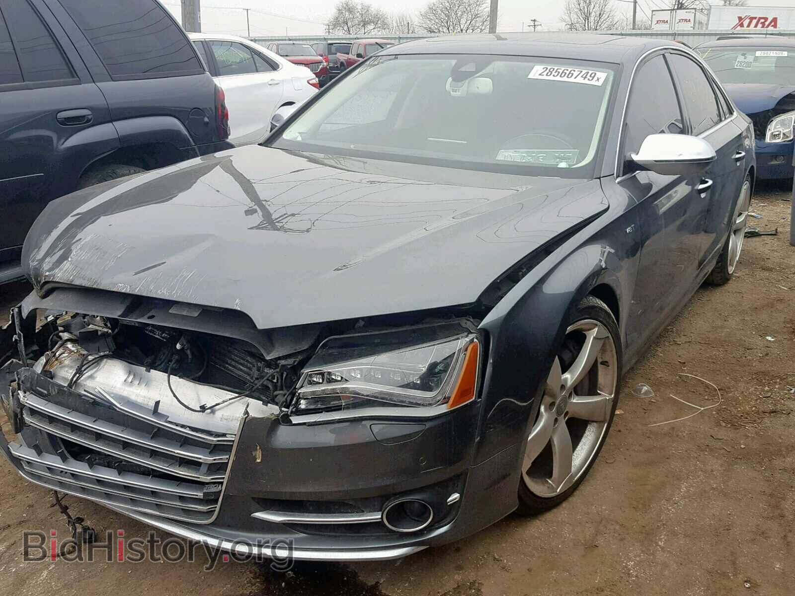 2014 AUDI S8 - VIN: WAUD2AFD4EN002577 - Photo 2