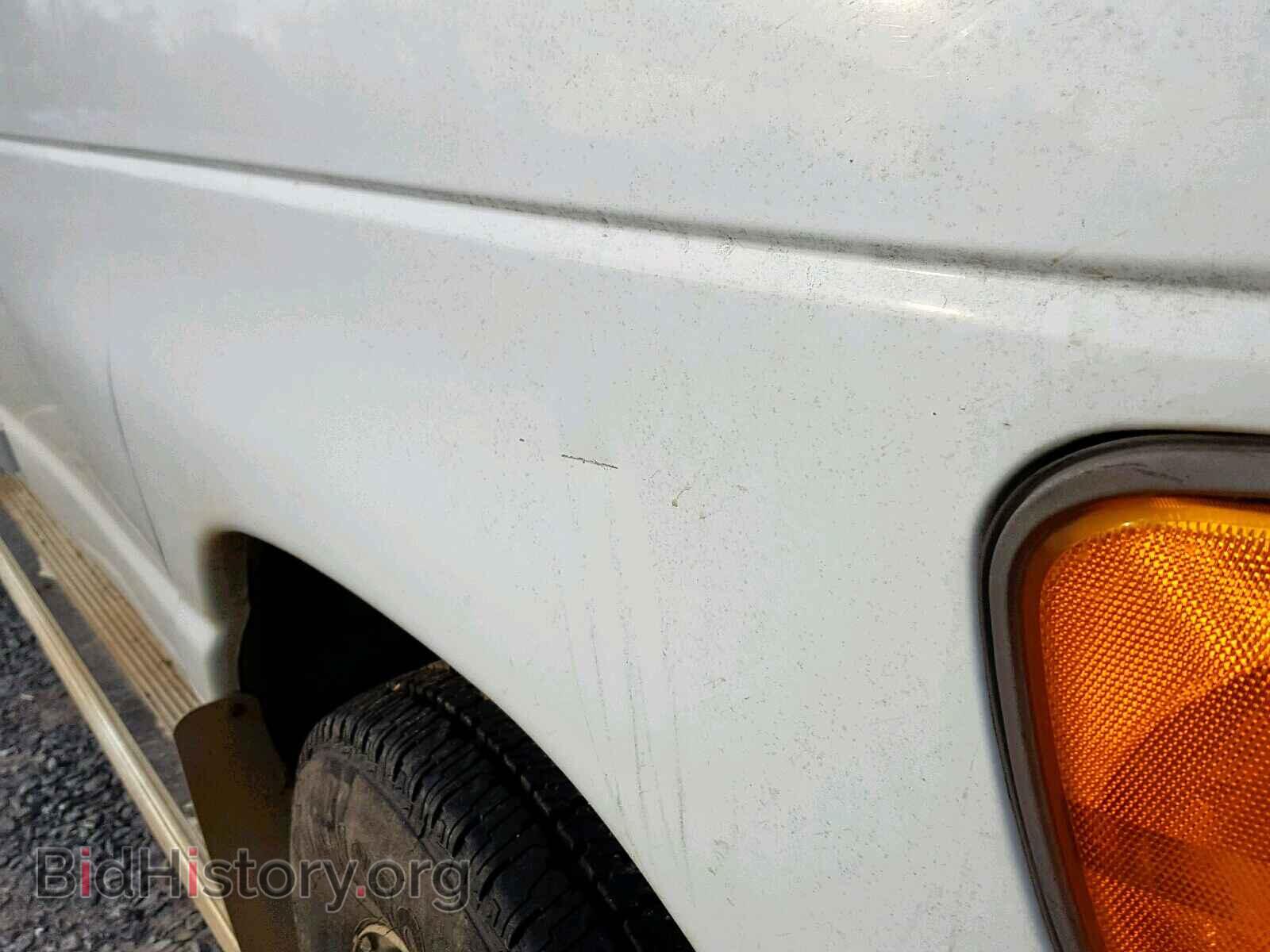 2004 FORD ECONOLINE - VIN: 1FBSS31L64HB07868 - Фото 9