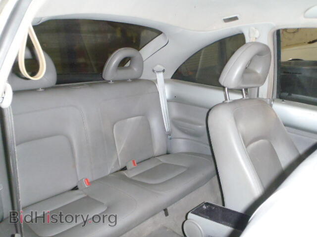 2000 VOLKSWAGEN BEETLE - VIN: 3VWCC21C8YM458867 - Фото 6
