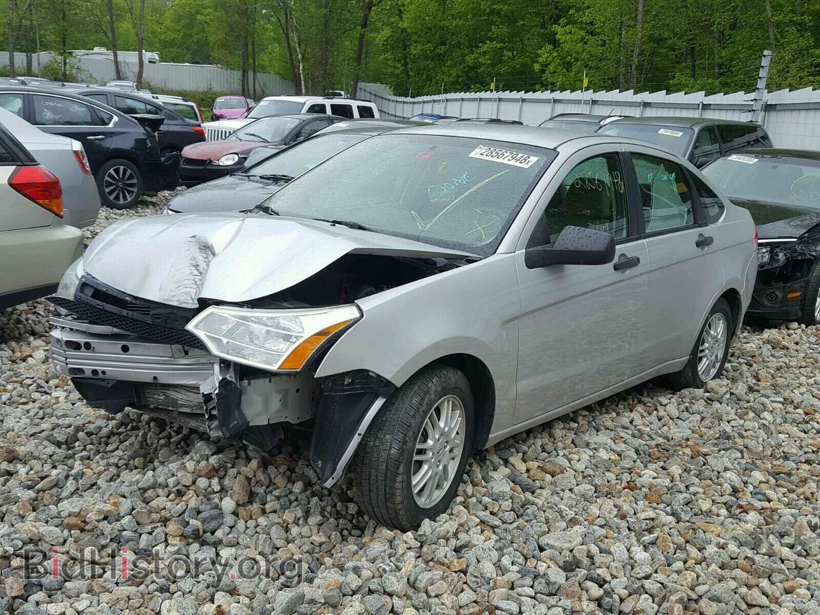 2011 FORD FOCUS - VIN: 1FAHP3FN7BW184958 - Фото 2