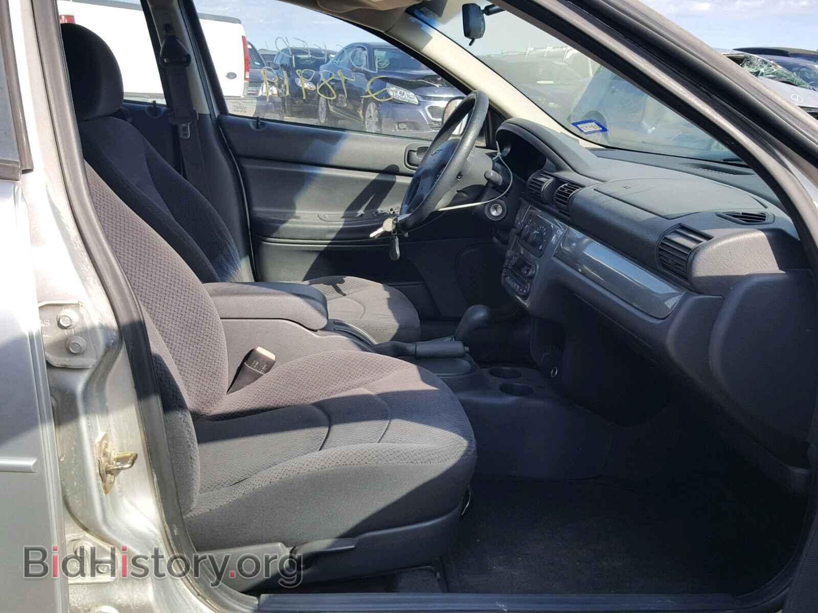 2004 CHRYSLER SEBRING - VIN: 1C3EL56R84N348805 - Фото 5