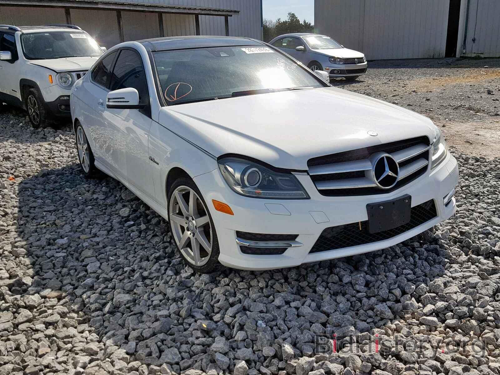 Photo WDDGJ4HB9DF994097 - MERCEDES-BENZ C 250 2013