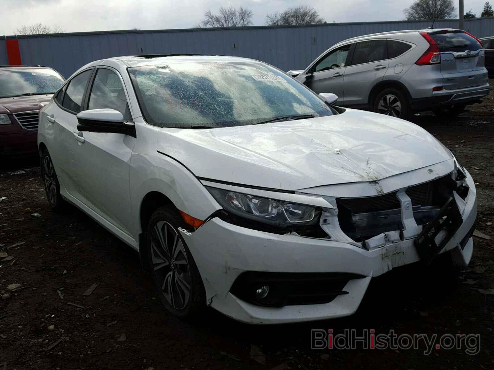 Photo 19XFC1F35JE000741 - HONDA CIVIC 2018