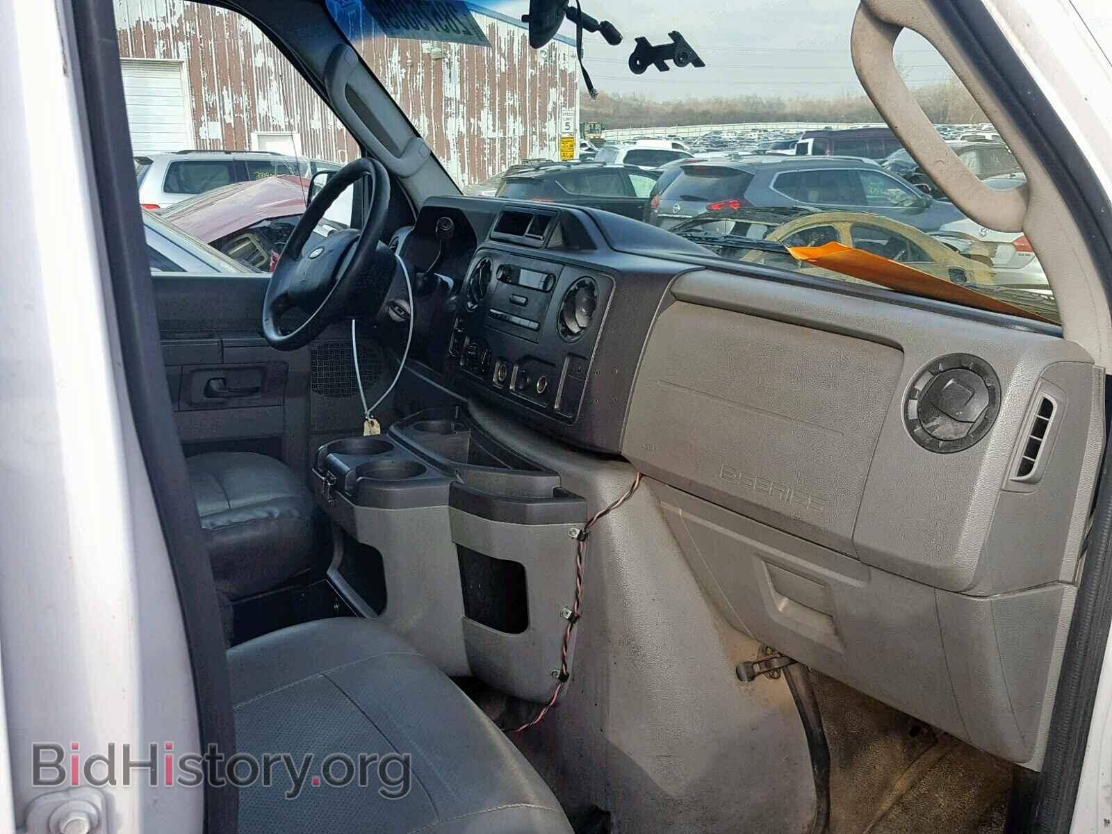 Photo 1FBNE3BL2BDA75377 - FORD ECONOLINE 2011