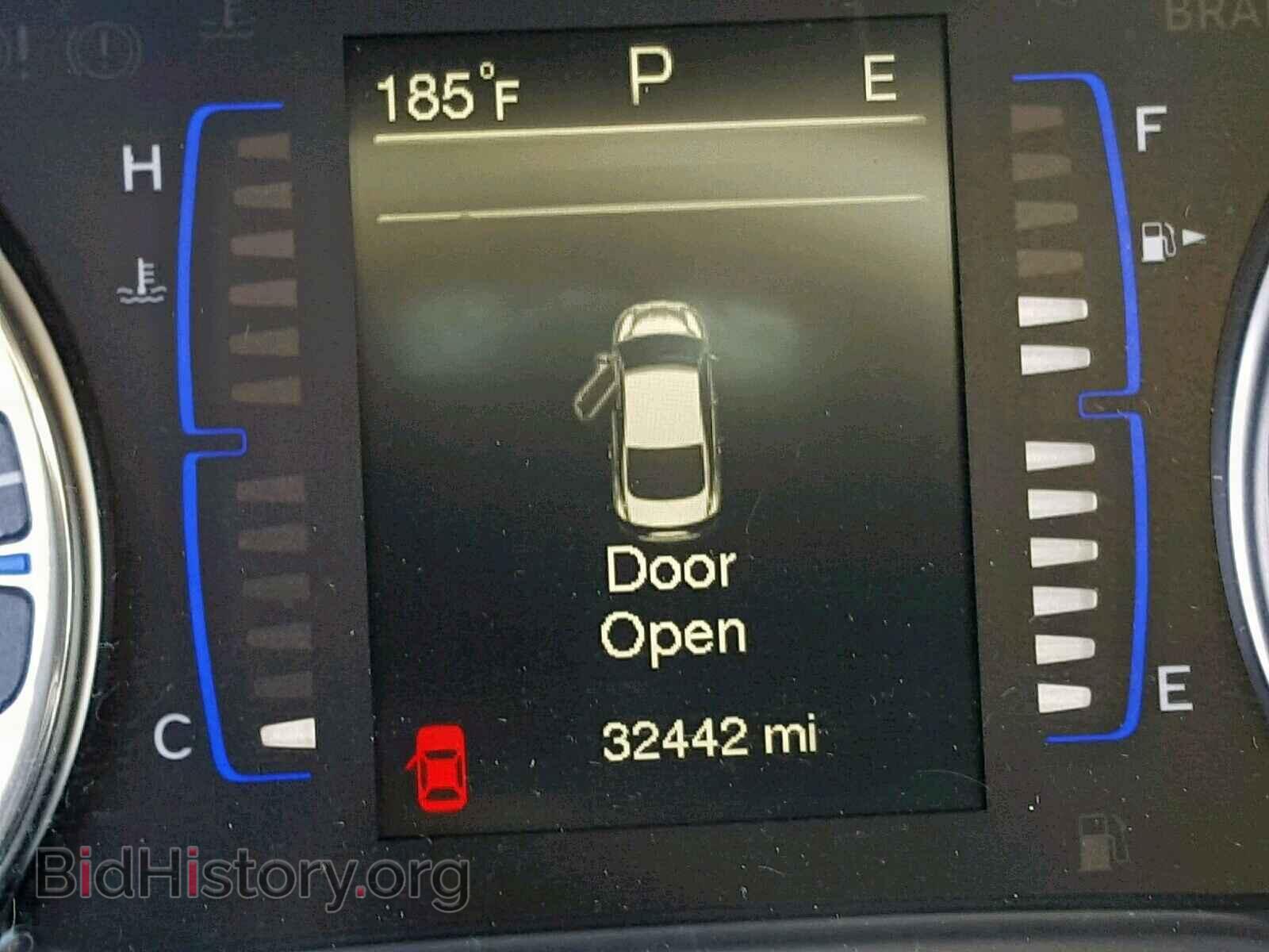 2017 CHRYSLER 200 - VIN: 1C3CCCFB0HN505747 - Фото 8