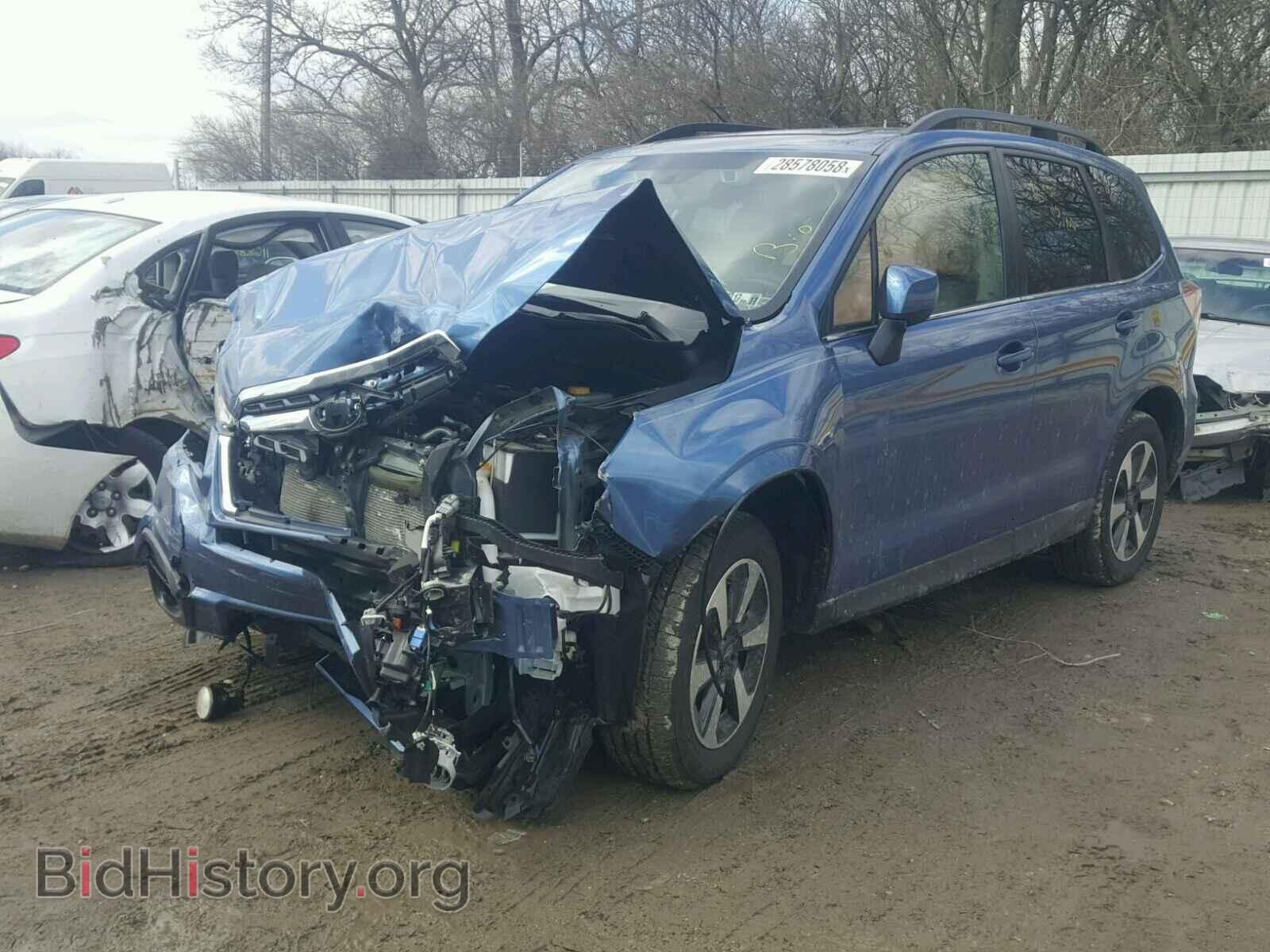 2017 SUBARU FORESTER - VIN: JF2SJARC2HH434427 - Фото 2