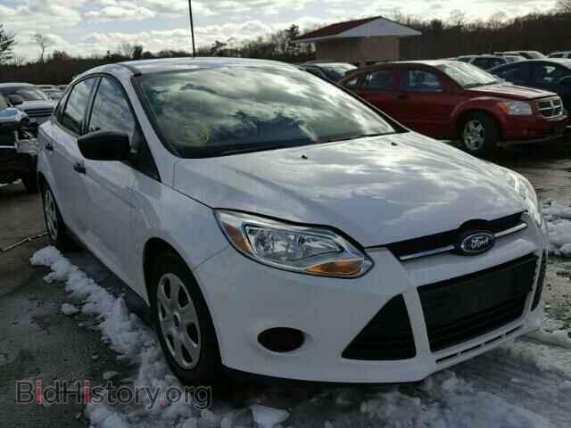 Photo 1FAHP3E22CL275906 - FORD FOCUS 2012