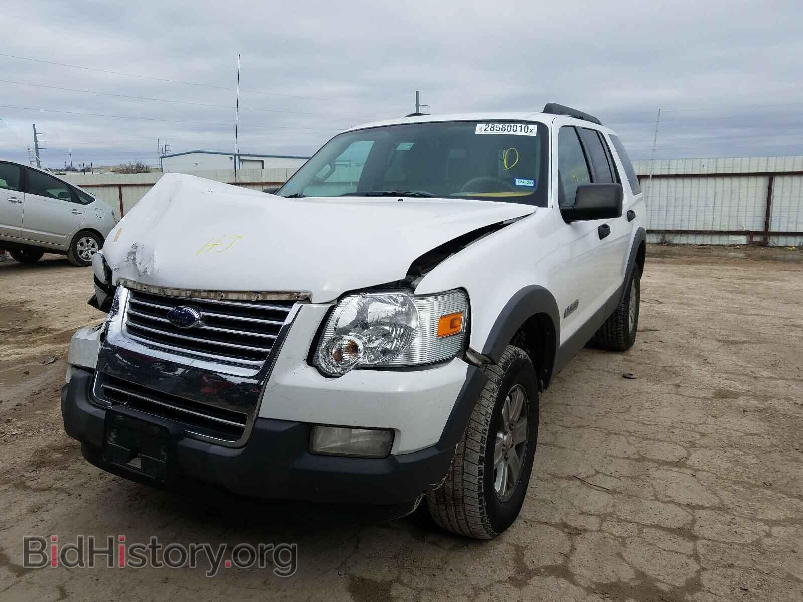 2006 FORD EXPLORER - VIN: 1FMEU63E56UA39457 - Фото 2
