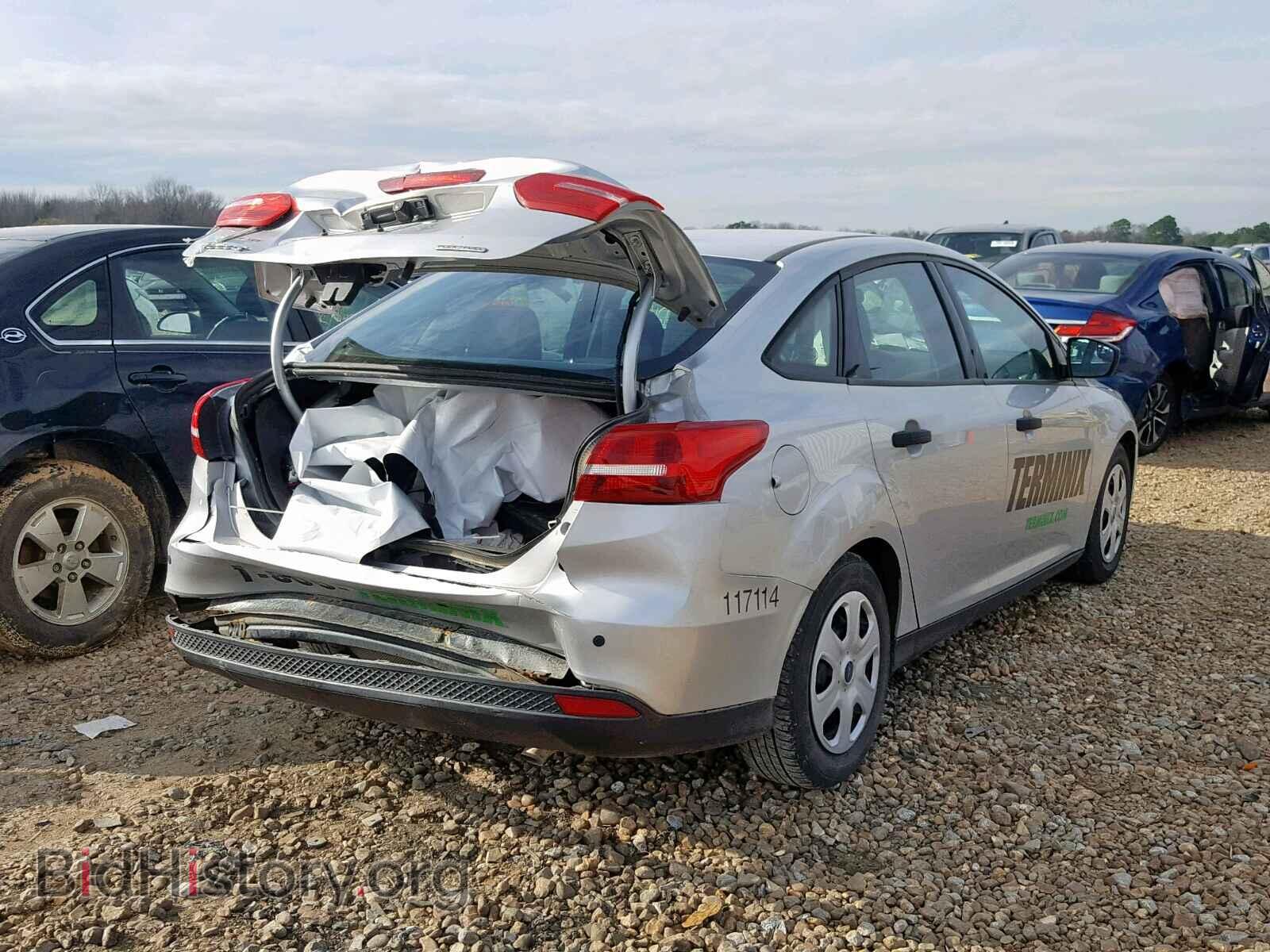 2016 FORD FOCUS - VIN: 1FADP3E24GL306853 - Photo 4