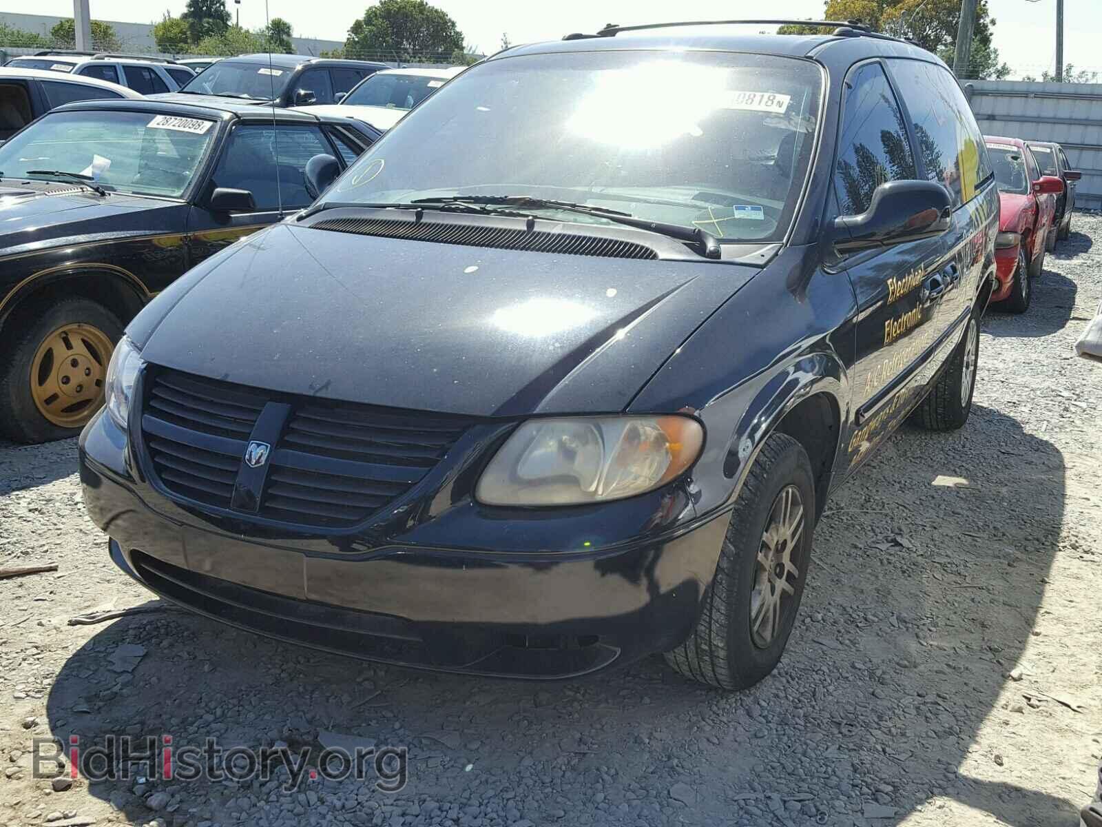 2005 DODGE CARAVAN - VIN: 1D4GP25B85B135127 - Фото 2