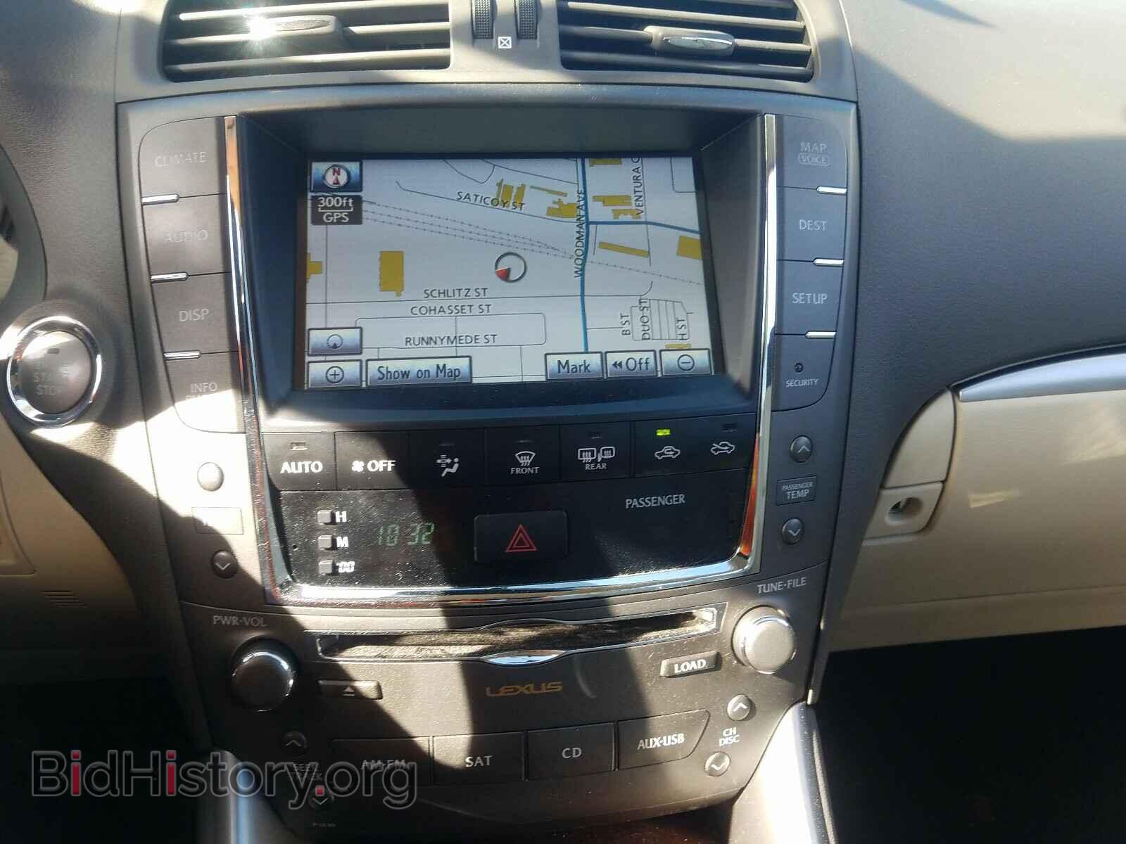 2011 LEXUS IS - VIN: JTHBF5C23B5148472 - Photo 9