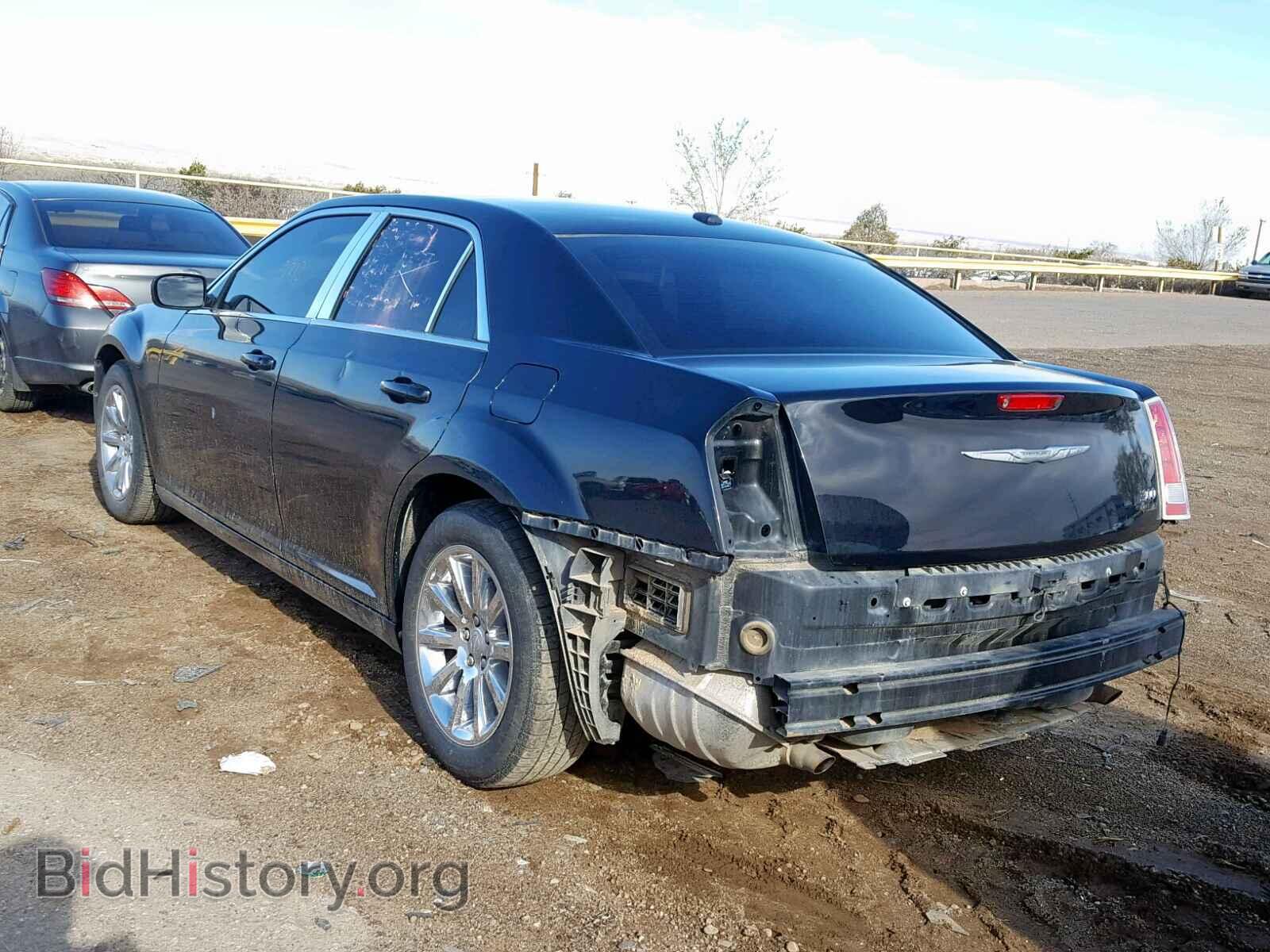 2013 CHRYSLER 300 - VIN: 2C3CCAAGXDH588730 - Фото 3