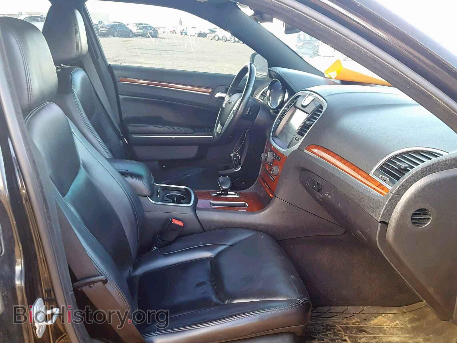 2013 CHRYSLER 300 - VIN: 2C3CCAAGXDH588730 - Фото 5
