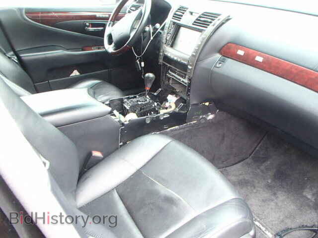 2007 LEXUS LS460 - VIN: JTHGL46F075016798 - Фото 9