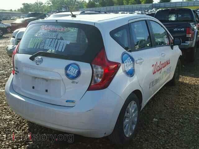 2014 NISSAN VERSA - VIN: 3N1CE2CP9EL398261 - Photo 4