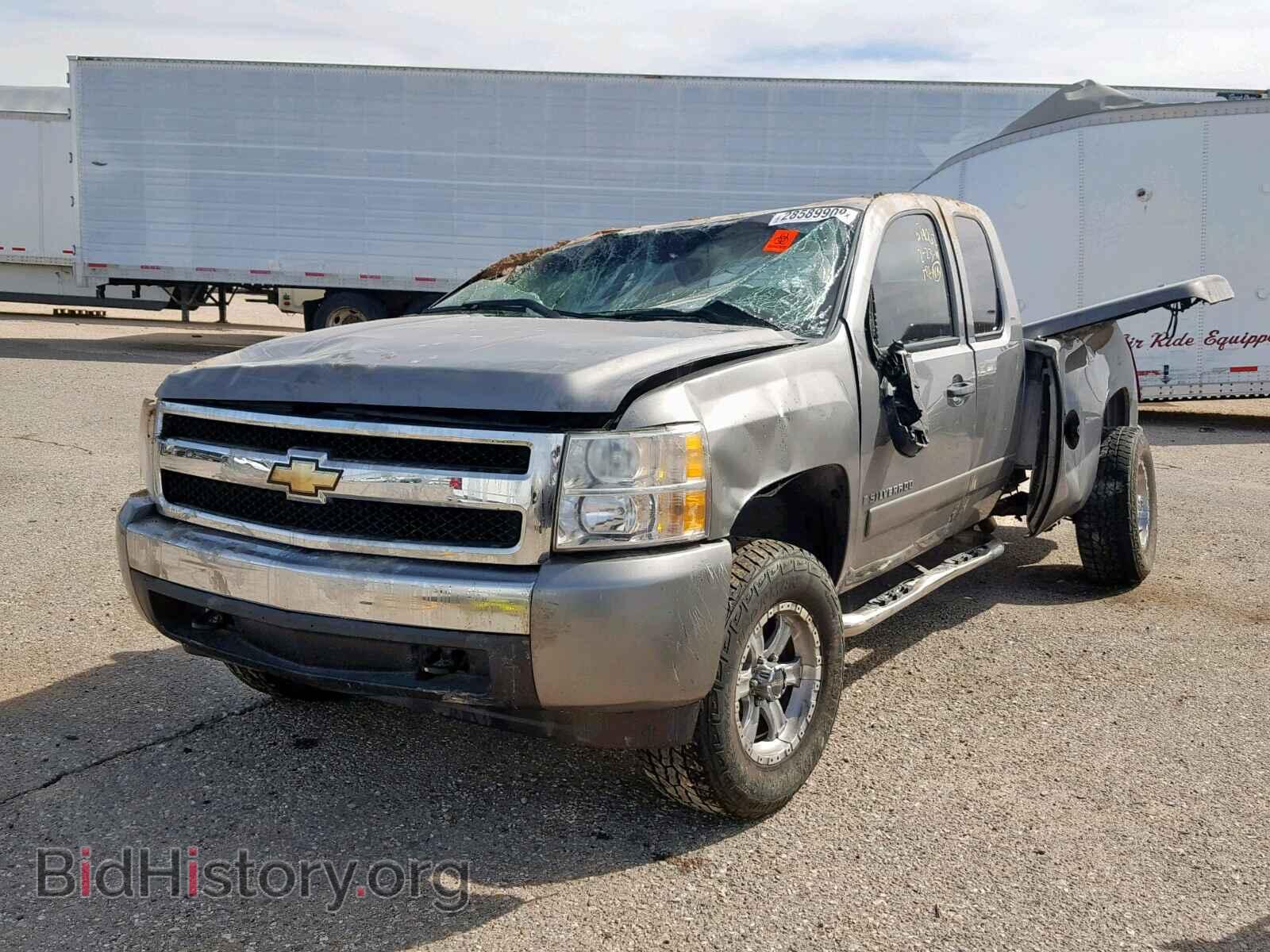 2008 CHEVROLET SILVERADO - VIN: 2GCEC19C281227397 - Фото 2