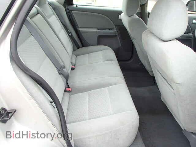 2006 FORD FIVE HUNDR - VIN: 1FAFP23116G109370 - Фото 6