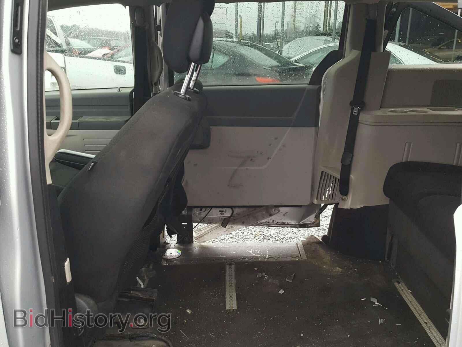2011 DODGE CARAVAN - VIN: 2D4RN3DG1BR795928 - Photo 6