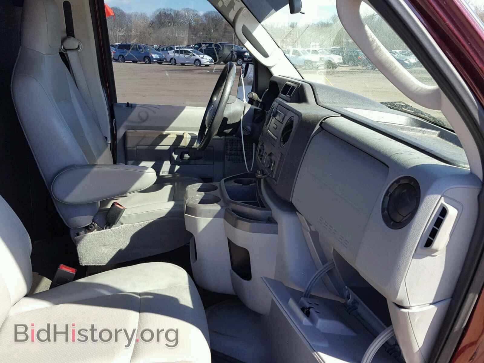 2011 FORD ECONOLINE - VIN: 1FTSE3EL8BDB04035 - Photo 5