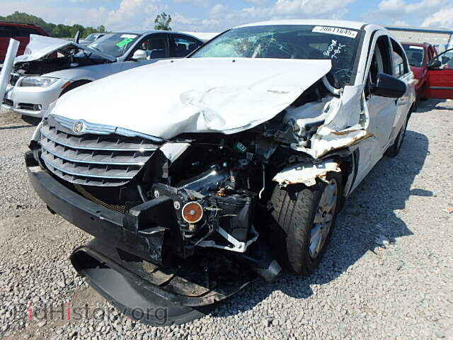2010 CHRYSLER SEBRING - VIN: 1C3CC4FB3AN123658 - Фото 2