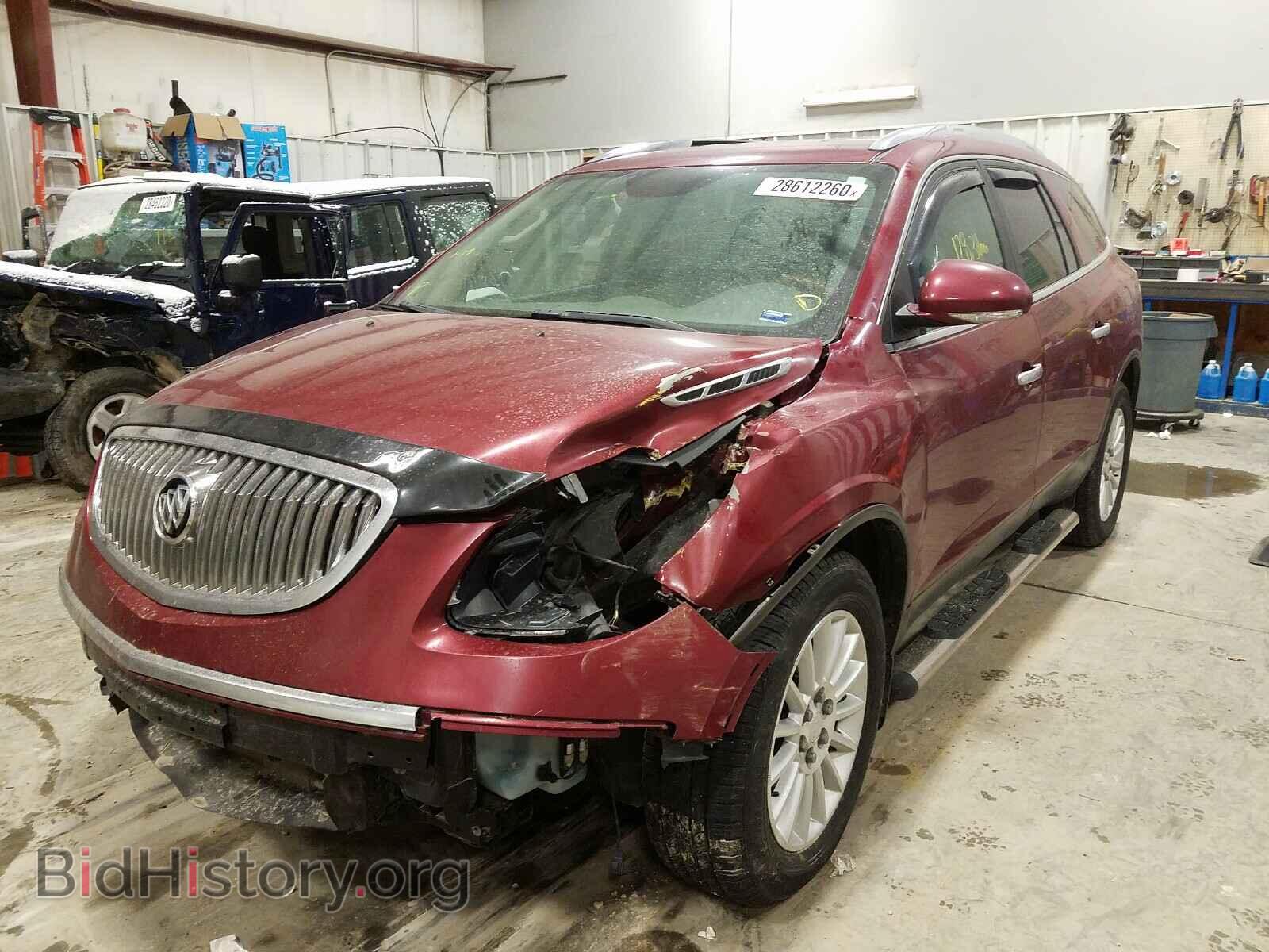 2011 BUICK ENCLAVE - VIN: 5GAKVBED4BJ120948 - Фото 2
