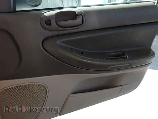 2005 CHRYSLER SEBRING - VIN: 1C3EL46X25N596333 - Фото 9