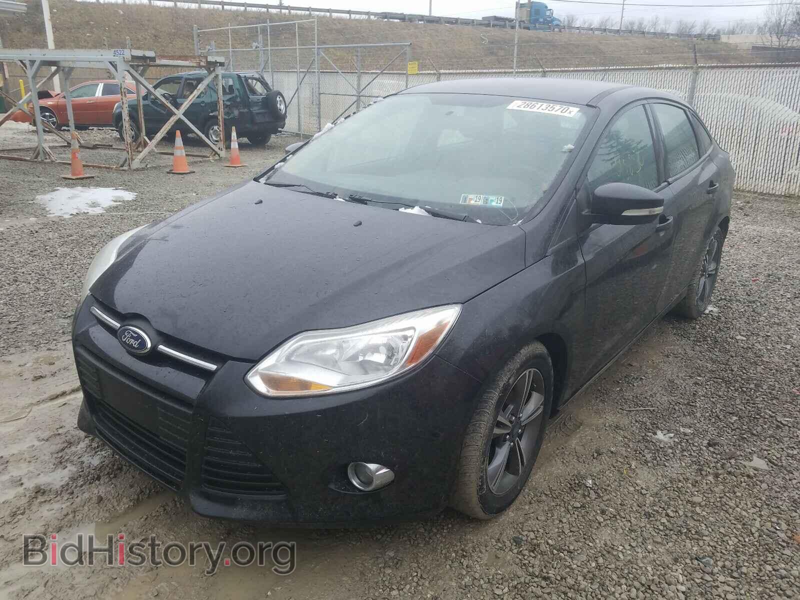 2014 FORD FOCUS - VIN: 1FADP3F21EL446452 - Photo 2
