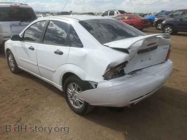 2005 FORD FOCUS - VIN: 1FAFP34N45W209586 - Фото 3