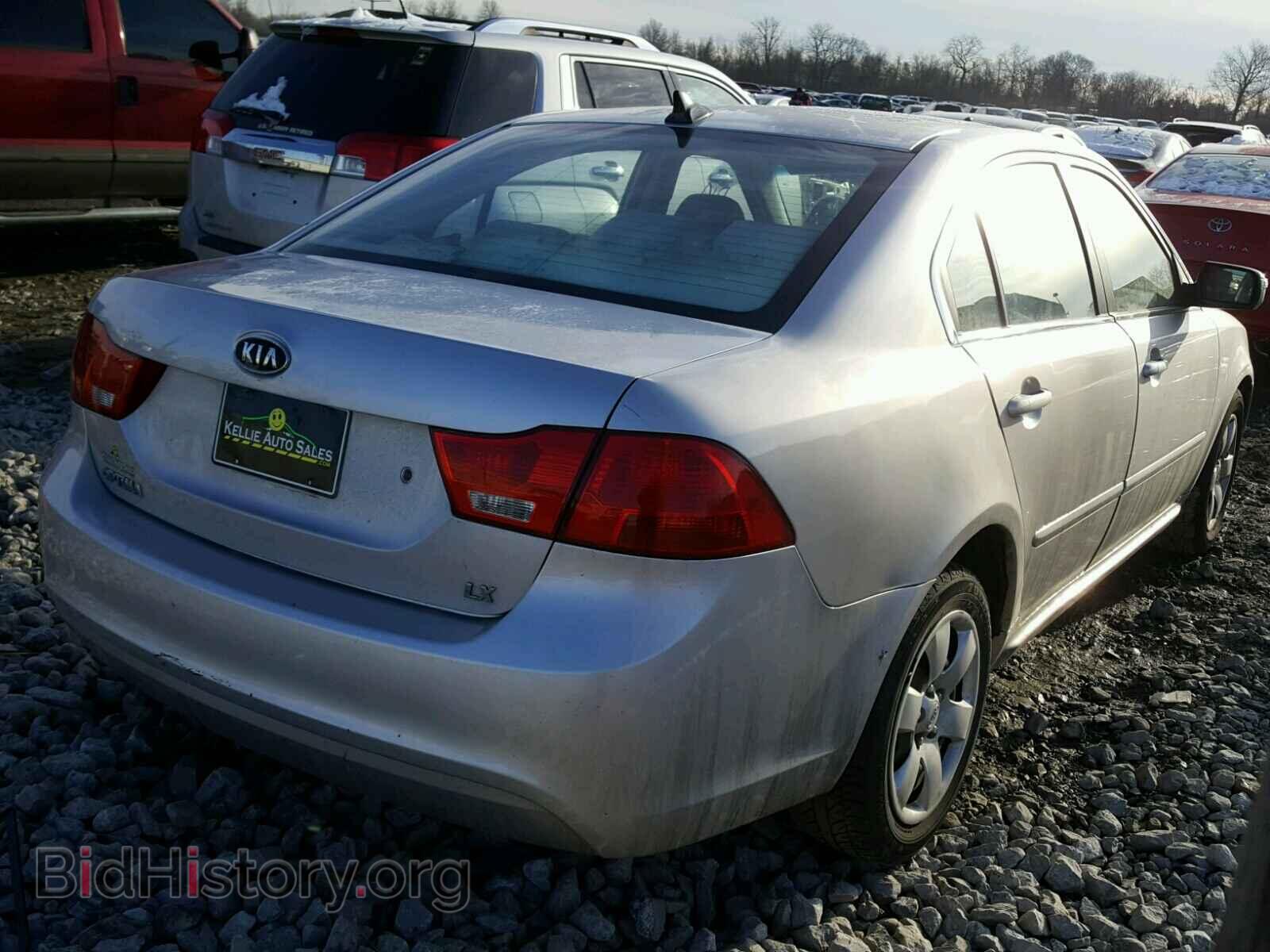 2009 KIA OPTIMA - VIN: KNAGE228895289432 - Фото 4