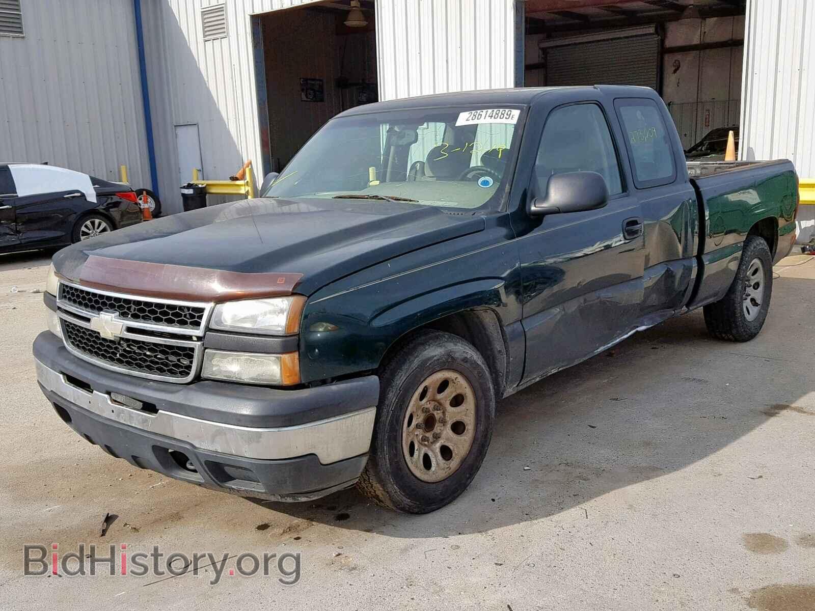 2006 CHEVROLET SILVERADO - VIN: 1GCEC19XX6Z138975 - Фото 2