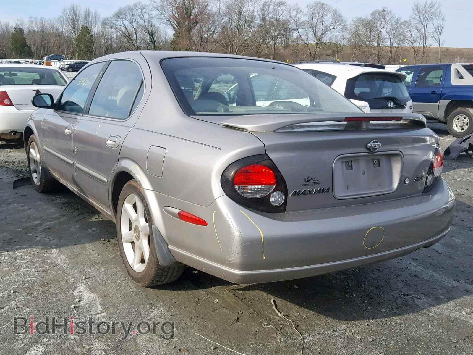 2000 NISSAN MAXIMA - VIN: JN1CA31D4YT554247 - Photo 3