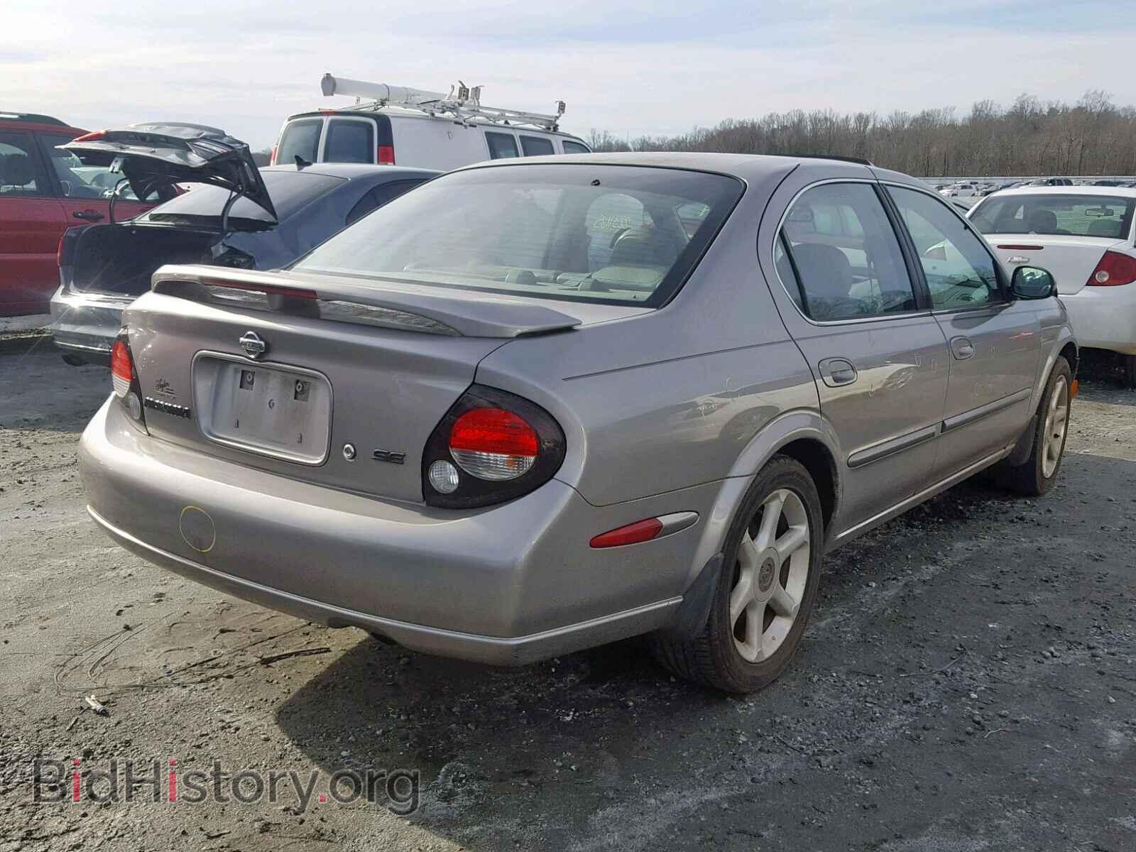 2000 NISSAN MAXIMA - VIN: JN1CA31D4YT554247 - Photo 4