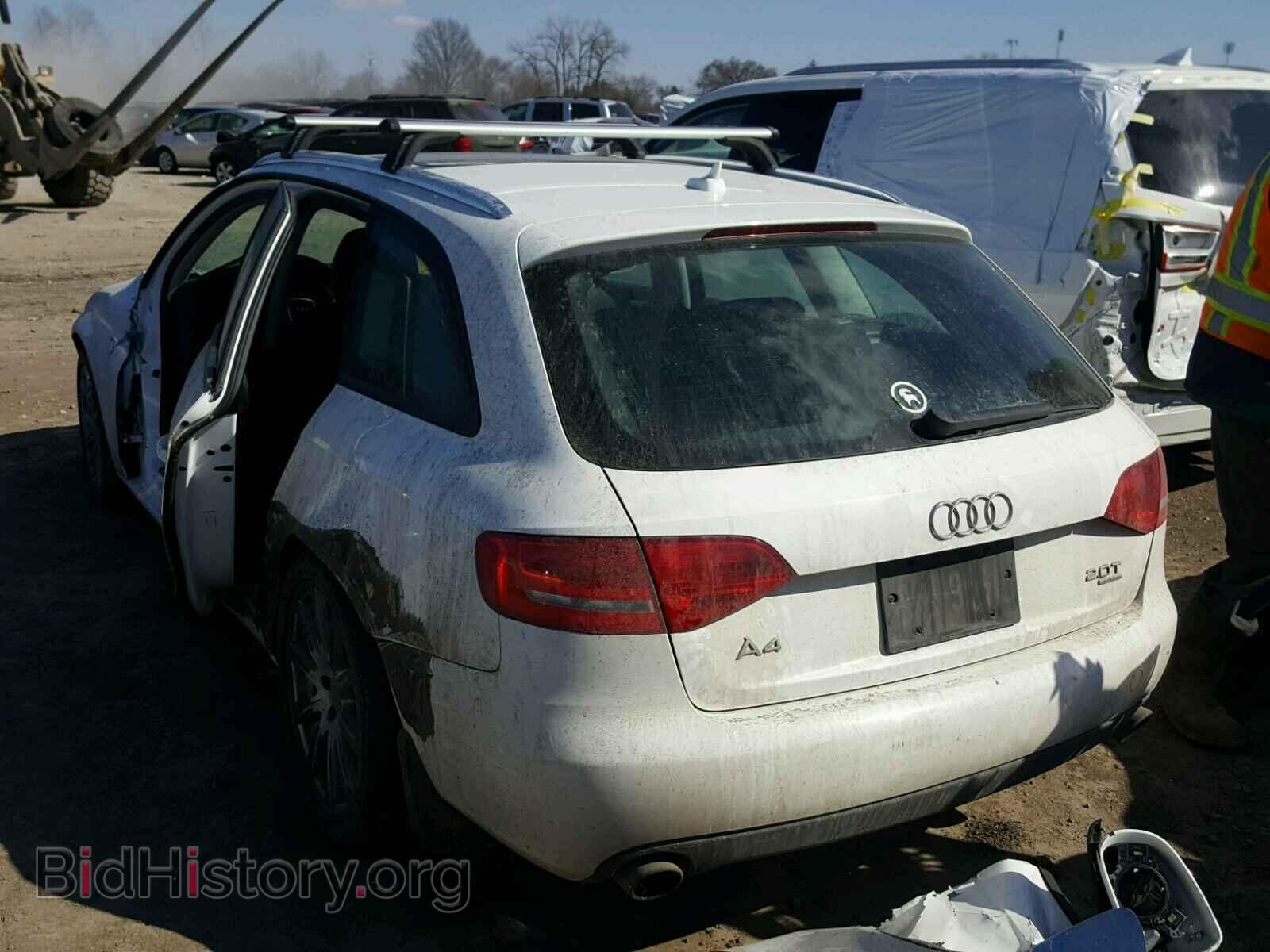 2010 AUDI A4 - VIN: WAUSFAFL9AA033084 - Photo 3