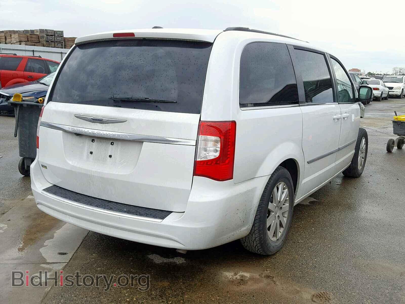 2016 CHRYSLER TOWN & COU - VIN: 2C4RC1BG7GR299842 - Фото 4