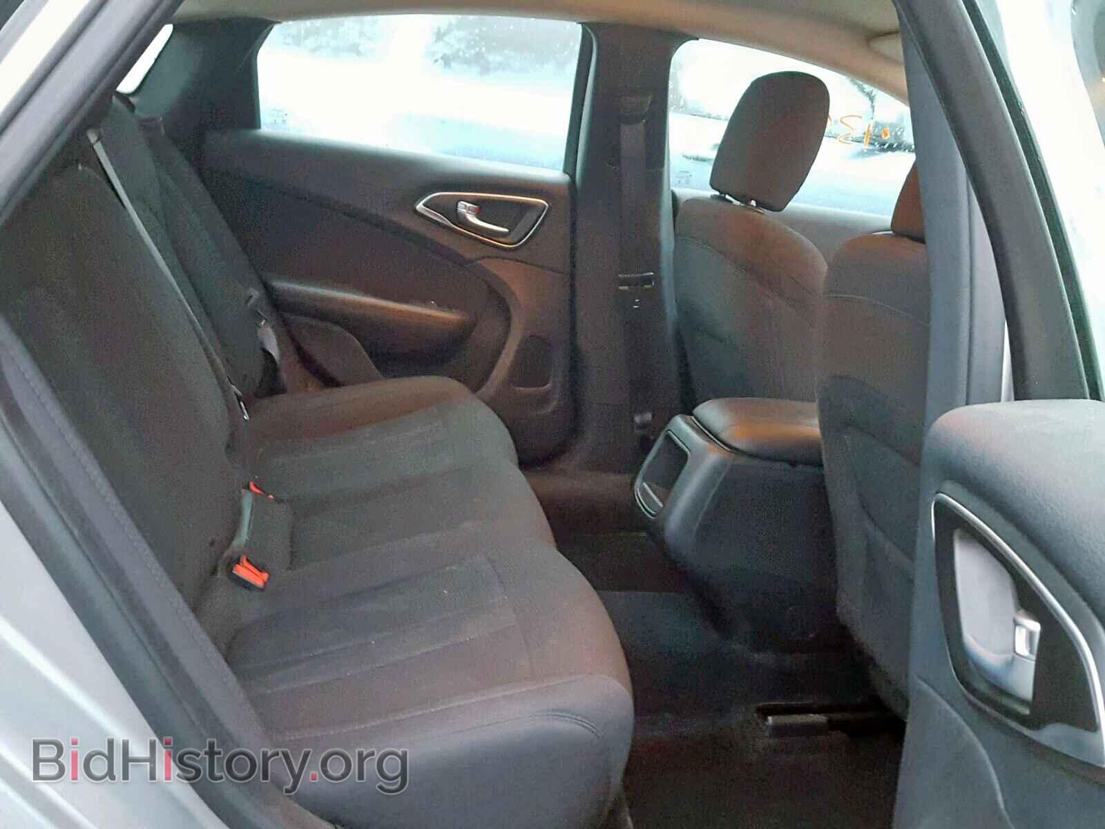 2016 CHRYSLER 200 - VIN: 1C3CCCAG2GN146273 - Фото 8