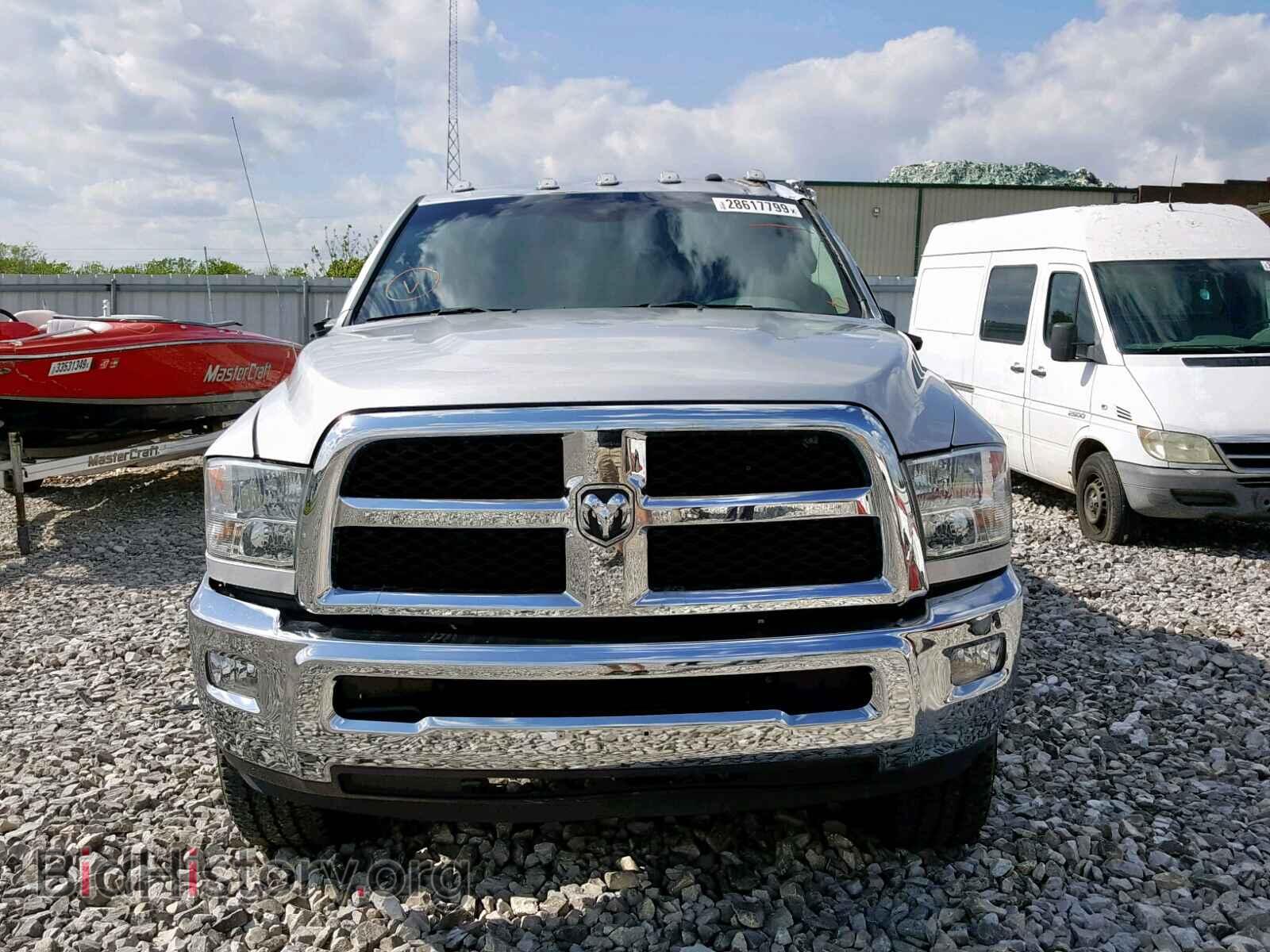 2017 RAM 3500 ST - VIN: 3C63R3GL4HG577505 - Фото 9